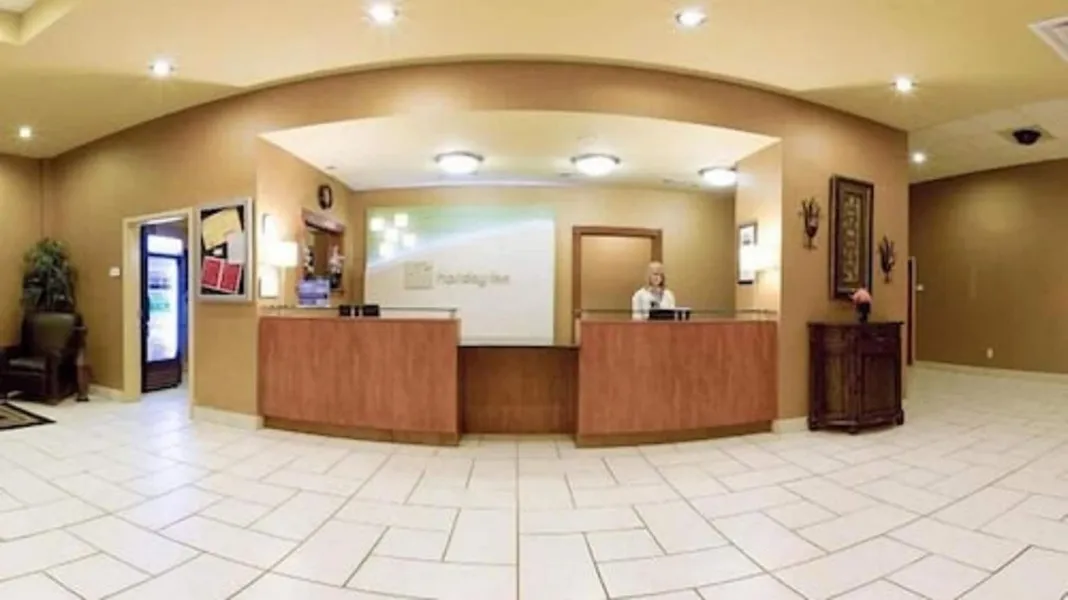 Holiday Inn Batesville by IHG hotel detail image 2