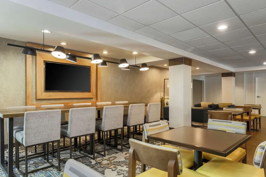 Hampton Inn & Suites Denver Tech Center hotel detail image 6