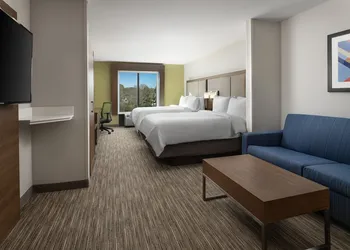 Holiday Inn Express & Suites Olive Branch by IHG hotel thumbnail 3