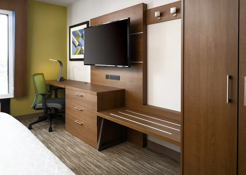 Holiday Inn Express & Suites Olive Branch by IHG hotel detail image 6