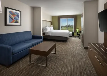 Holiday Inn Express & Suites Olive Branch by IHG hotel thumbnail 7