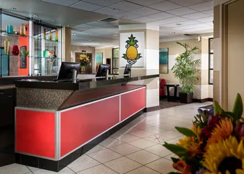 Staypineapple, University Inn, University District Seattle hotel thumbnail 2
