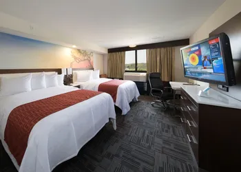 Holiday Inn Brookfield - ​​Milwaukee by IHG hotel thumbnail 7