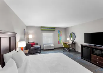 Hampton Inn Huntington University Area hotel thumbnail 7