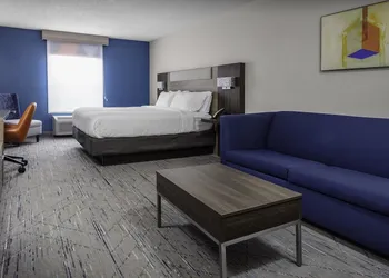 Holiday Inn Express & Suites Kimball by IHG hotel thumbnail 7