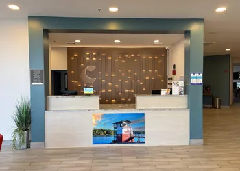 Comfort Inn & Suites hotel thumbnail 3