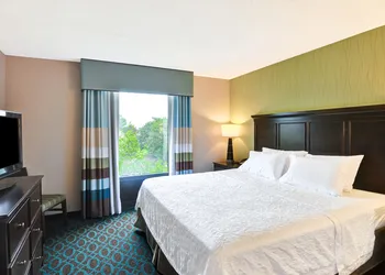 Hampton Inn by Hilton New Bedford/Fairhaven hotel thumbnail 4