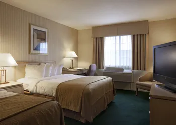 Quality Inn Petaluma - Sonoma hotel thumbnail 7