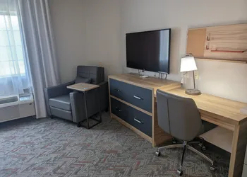 Candlewood Suites Wilson by IHG hotel thumbnail 7