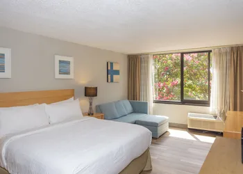 Solomons Inn Resort & Marina hotel thumbnail 3