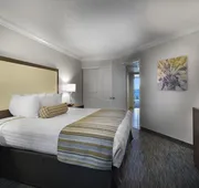 Coral Beach Resort and Suites hotel detail image 7