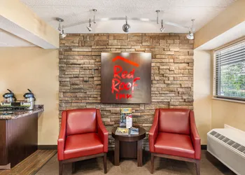 Red Roof Inn Erie – I-90 hotel thumbnail 3