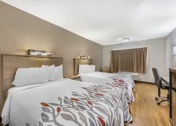 Red Roof Inn Erie – I-90 hotel thumbnail 8