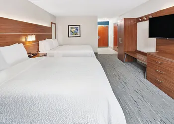 Holiday Inn Express Hotel & Suites Urbana-Champaign by IHG hotel thumbnail 7