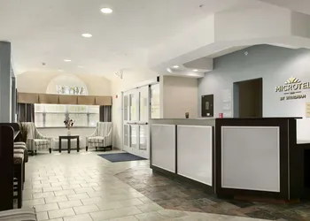 Microtel Inn & Suites by Wyndham Geneva hotel thumbnail 4