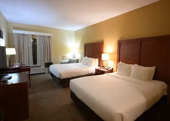 Comfort Inn Owatonna near Medical Center hotel thumbnail 3