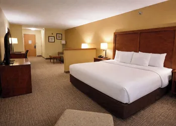 Comfort Inn Owatonna near Medical Center hotel thumbnail 5