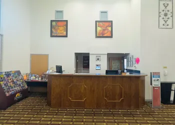 Scenic Hills Inn hotel thumbnail 5