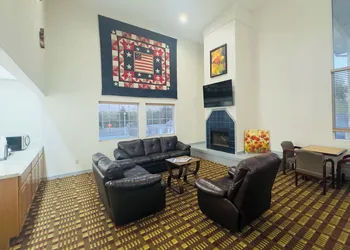 Scenic Hills Inn hotel thumbnail 7