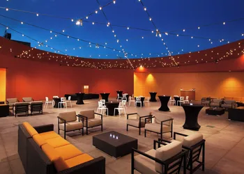Sheraton Phoenix Downtown hotel thumbnail 2