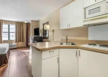 Extended Stay America Suites Minneapolis Maple Grove hotel thumbnail 5