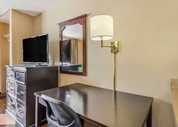 Extended Stay America Suites Minneapolis Maple Grove hotel thumbnail 7