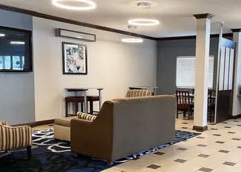 Microtel Inn & Suites by Wyndham Michigan City hotel thumbnail 4