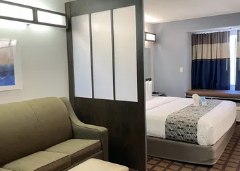 Microtel Inn & Suites by Wyndham Michigan City hotel thumbnail 7