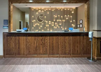 Comfort Suites Jefferson City hotel thumbnail 2
