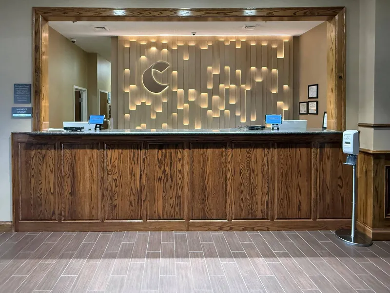 Comfort Suites Jefferson City hotel detail image 2