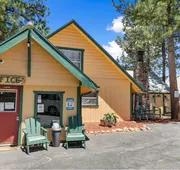 Big Bear Lakefront Lodge hotel detail image 3