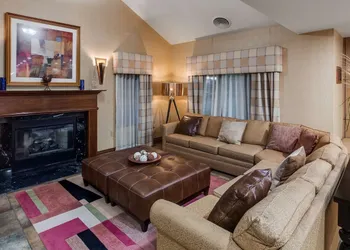 Best Western Lapeer Inn hotel thumbnail 5