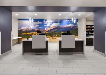 La Quinta Inn by Wyndham Fort Collins hotel thumbnail 2