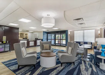 Comfort Inn Oak Ridge - Knoxville hotel thumbnail 2