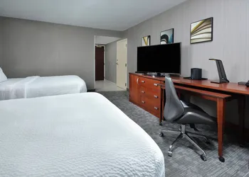 Courtyard by Marriott Beckley hotel thumbnail 3