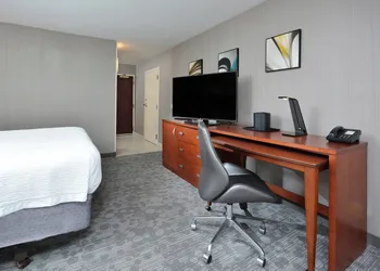 Courtyard by Marriott Beckley hotel thumbnail 6