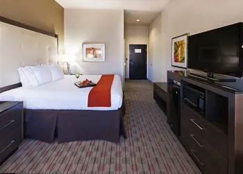 Holiday Inn Express Frisco Legacy Park Area by IHG hotel thumbnail 4
