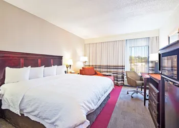 Hampton Inn Huntington/Barboursville hotel thumbnail 7