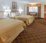 Days Inn by Wyndham Black Bear hotel detail image 4