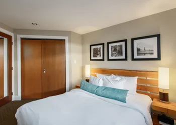 Cox Bay Beach Resort hotel thumbnail 5