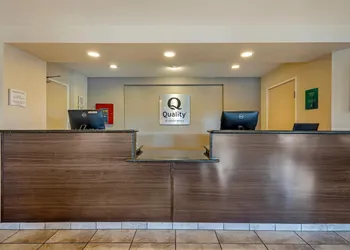 Quality Inn Prescott hotel thumbnail 5