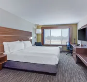 Holiday Inn Express & Suites Elk Grove West I-5 by IHG hotel detail image 3