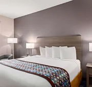 Baymont by Wyndham Waterloo hotel detail image 4