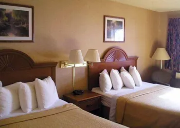 Quality Inn Meadville hotel thumbnail 7