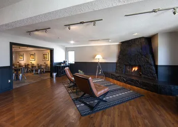 SureStay Hotel by Best Western Castlegar hotel thumbnail 2