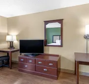Extended Stay America Suites Los Angeles Burbank Airport hotel detail image 7