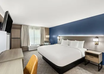Comfort Inn & Suites Rome South hotel thumbnail 7