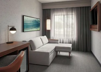 Courtyard by Marriott Hamilton hotel thumbnail 5