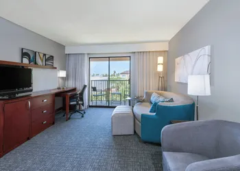 Courtyard by Marriott Harlingen hotel thumbnail 5