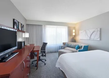 Courtyard by Marriott Harlingen hotel thumbnail 6